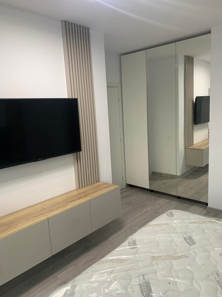 Drumul Taberei 3 camere mobilat utilat valea larga loc de parcare inclus